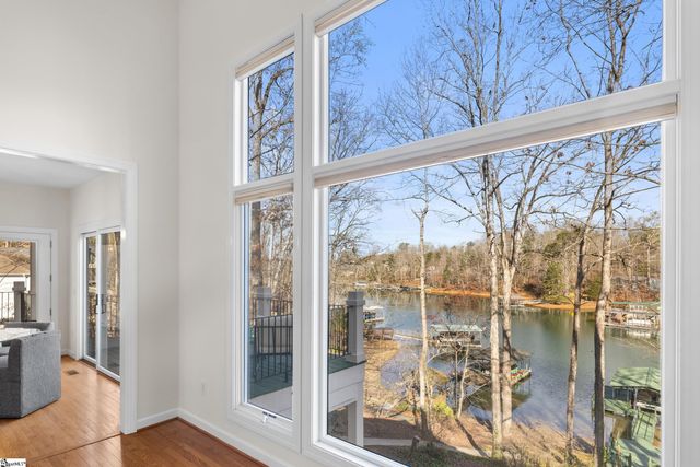 118 Pinnacle Pointe Drive, Seneca, SC 29672