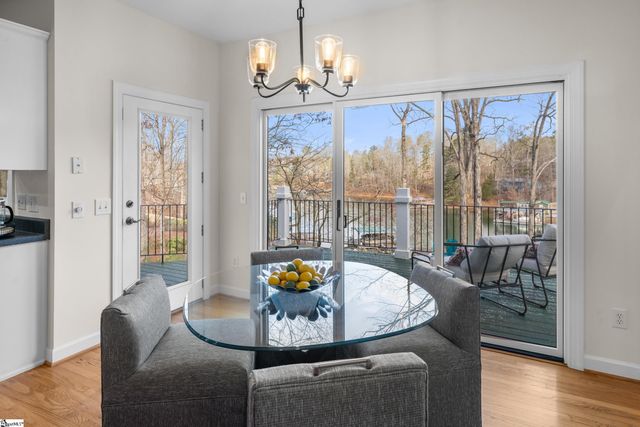 118 Pinnacle Pointe Drive, Seneca, SC 29672