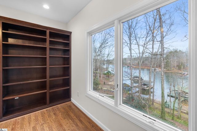 118 Pinnacle Pointe Drive, Seneca, SC 29672