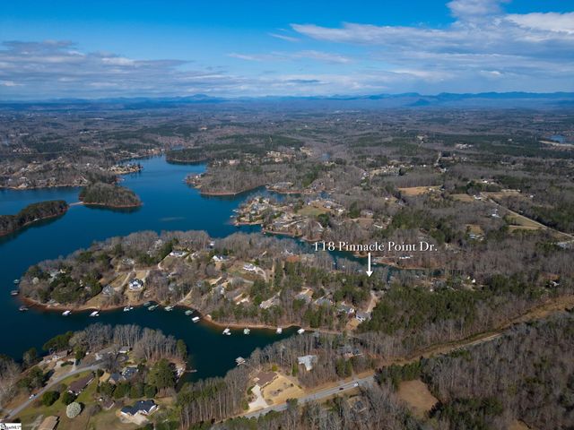 118 Pinnacle Pointe Drive, Seneca, SC 29672