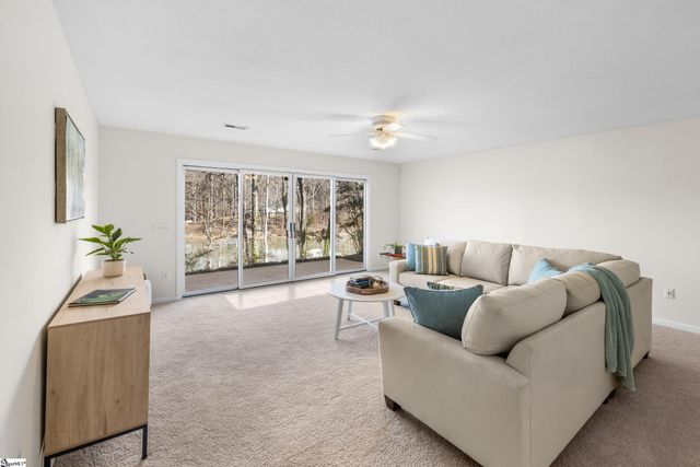 118 Pinnacle Pointe Drive, Seneca, SC 29672