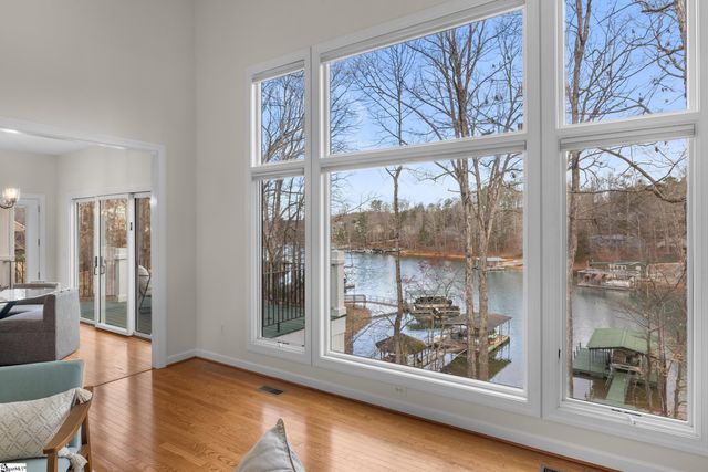 118 Pinnacle Pointe Drive, Seneca, SC 29672