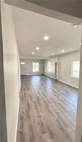 1320 E 48th, Los Angeles, CA 90011
