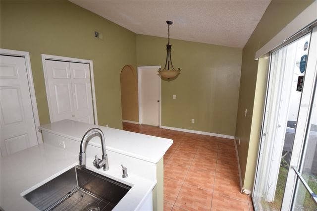 2216 PHONECIA COURT, Orlando, FL 32837