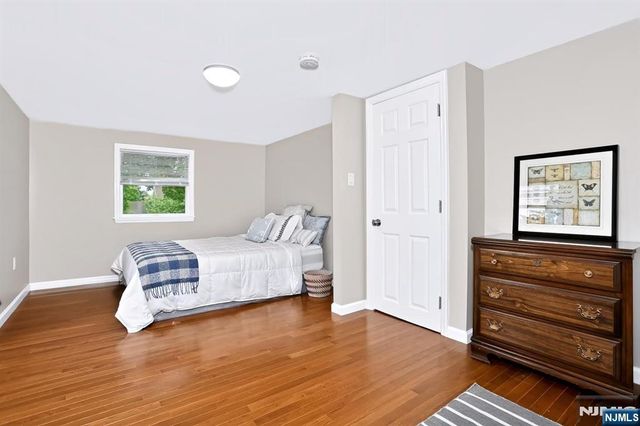 30 Highwood Drive, Dumont, NJ 07628