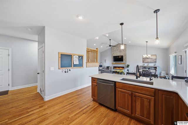 7400 Helen Witt Drive, Lincoln, NE 68512