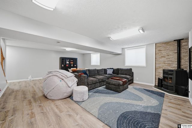 7400 Helen Witt Drive, Lincoln, NE 68512