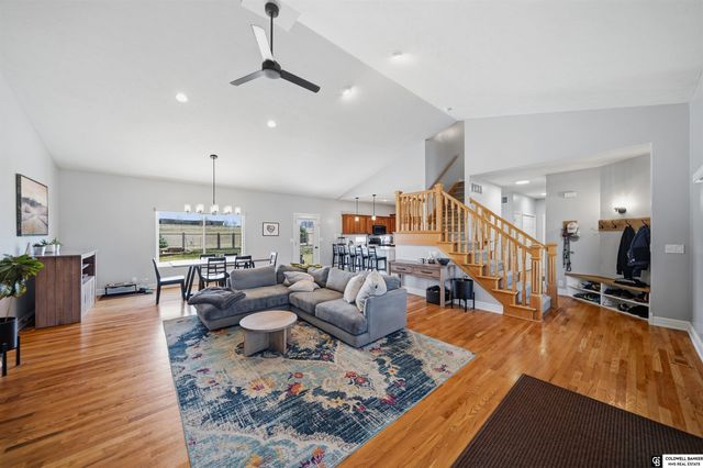 7400 Helen Witt Drive, Lincoln, NE 68512