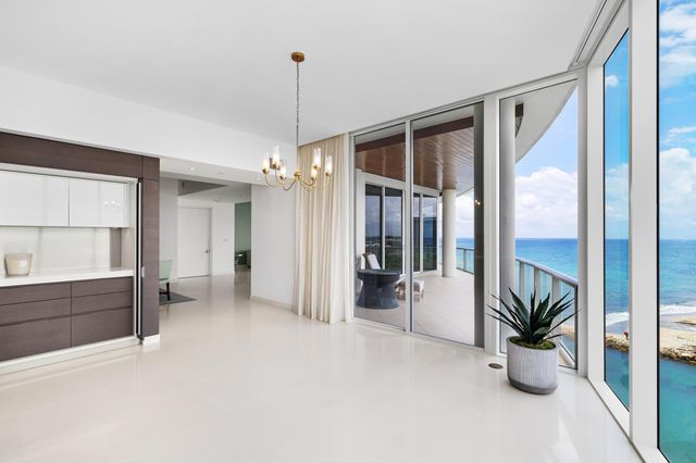 1000 S Ocean Boulevard 601, Boca Raton, FL 33432