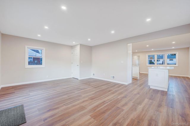 1137 Nugent Avenue, Bay Shore, NY 11706