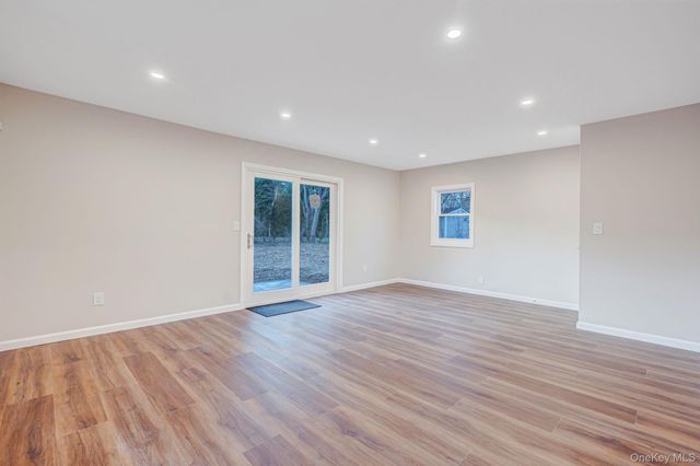 1137 Nugent Avenue, Bay Shore, NY 11706