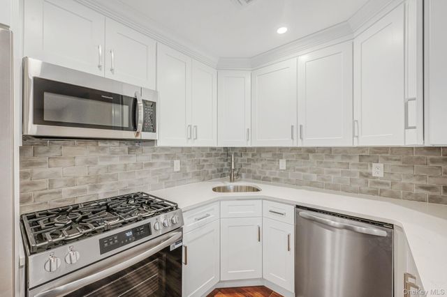 1137 Nugent Avenue, Bay Shore, NY 11706