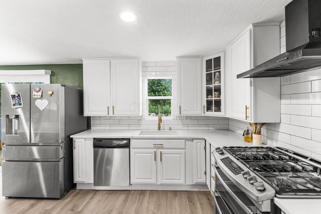 5044 Albany Drive, Columbus, OH 43232