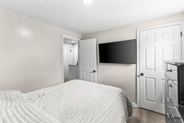 5044 Albany Drive, Columbus, OH 43232