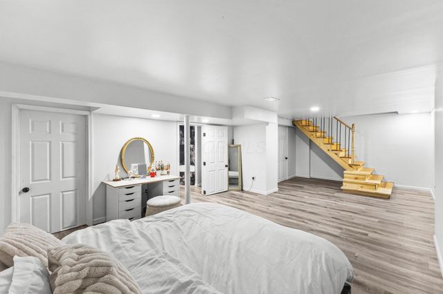 5044 Albany Drive, Columbus, OH 43232