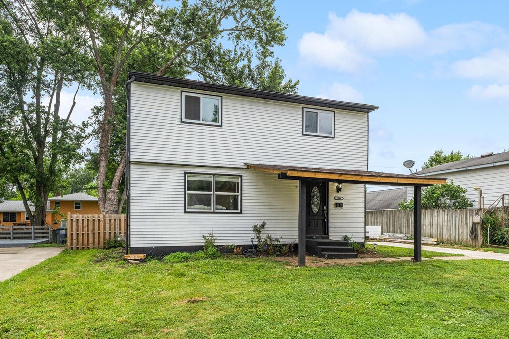 5044 Albany Drive, Columbus, OH 43232