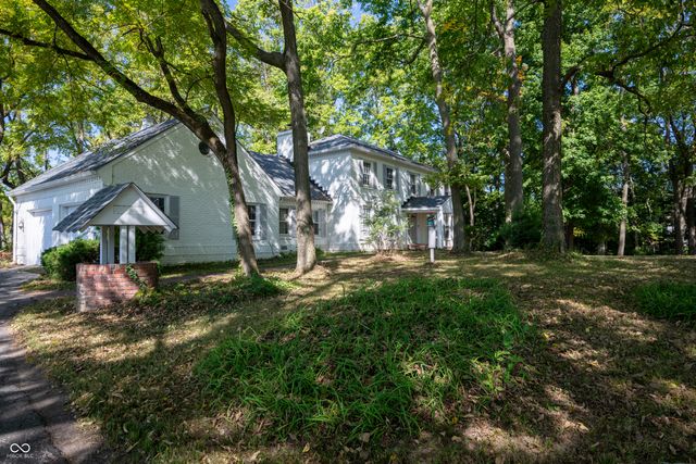 8404 Oaklandon Road, Indianapolis, IN 46236