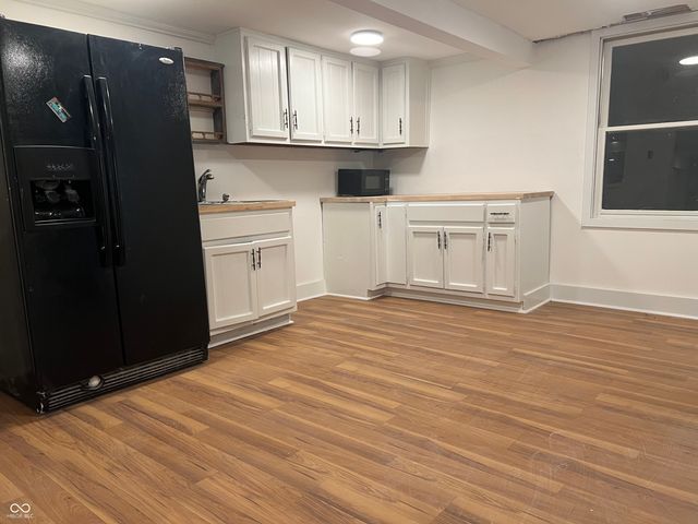 8404 Oaklandon Road, Indianapolis, IN 46236