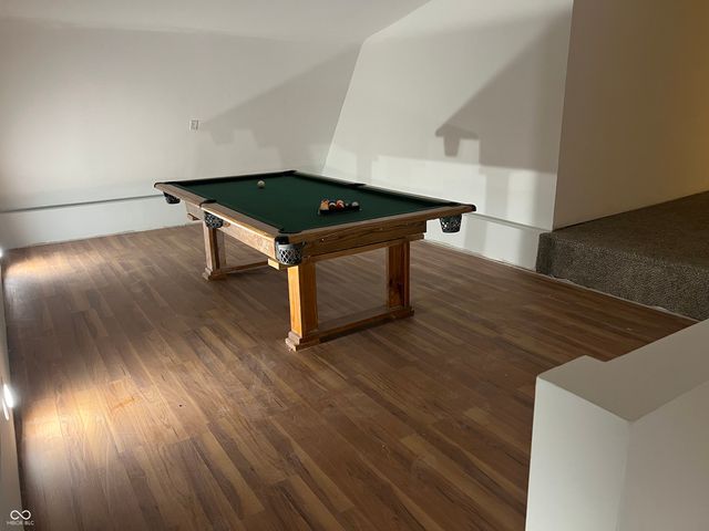 8404 Oaklandon Road, Indianapolis, IN 46236