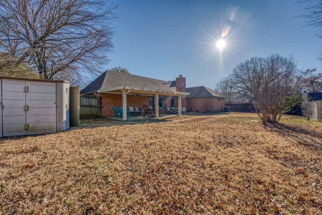 7766 JUNIPER CV E, Memphis, TN 38016