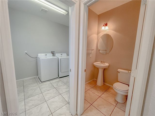 5646 Saint Elias Street, North Las Vegas, NV 89081