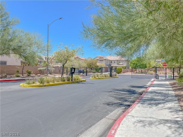 5646 Saint Elias Street, North Las Vegas, NV 89081