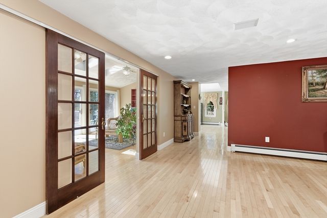 15 Nichols Street, North Reading, MA 01864