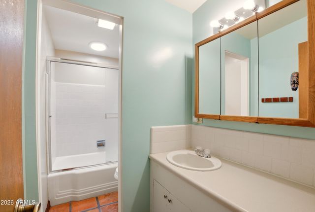 1419 E SOLANO Drive, Phoenix, AZ 85014