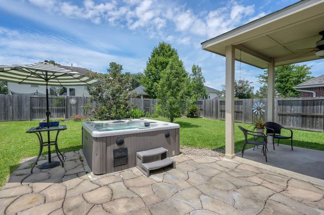 4514 Aspen Leaf Lane, Humble, TX 77396