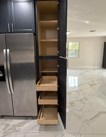 2312 N 42nd Street, Fort Pierce, FL 34946