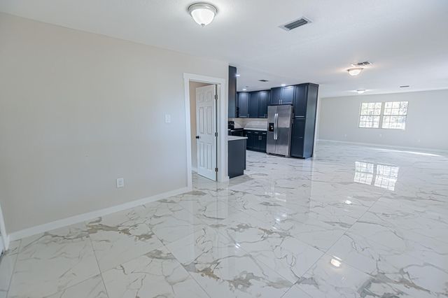 2312 N 42nd Street, Fort Pierce, FL 34946