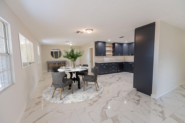 2312 N 42nd Street, Fort Pierce, FL 34946