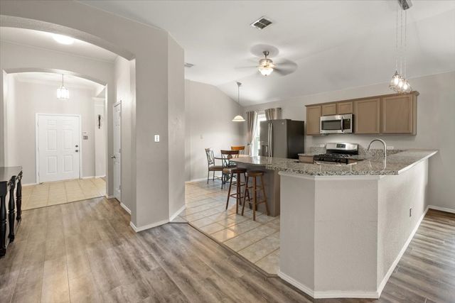 5920 Westgate Drive, Fort Worth, TX 76179