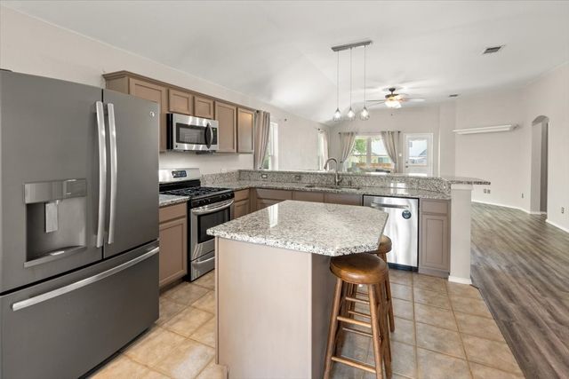 5920 Westgate Drive, Fort Worth, TX 76179