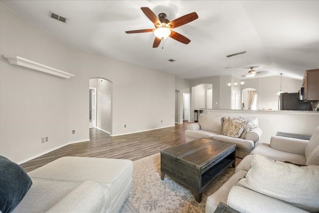 5920 Westgate Drive, Fort Worth, TX 76179