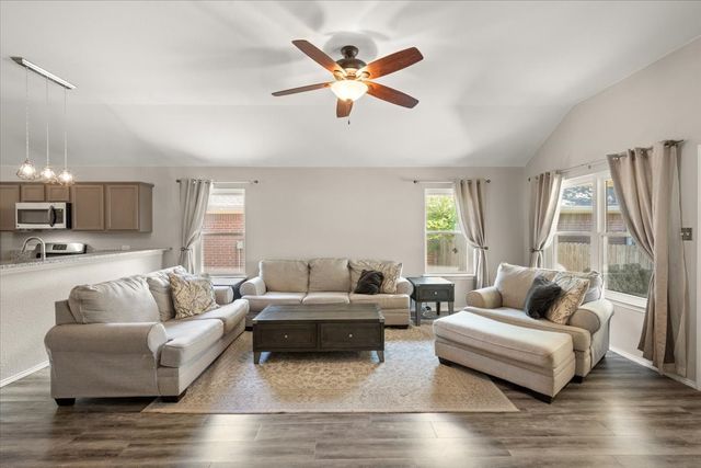 5920 Westgate Drive, Fort Worth, TX 76179