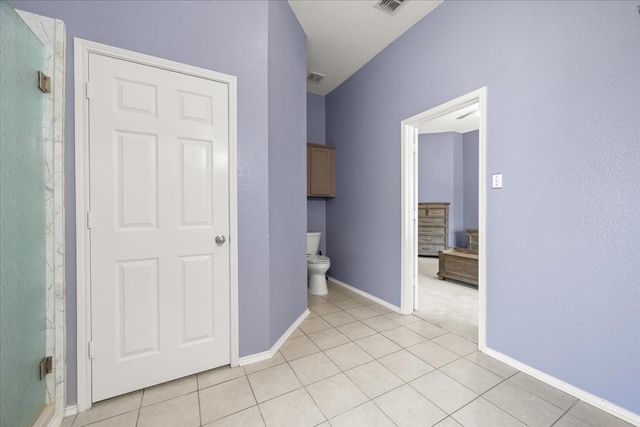 5920 Westgate Drive, Fort Worth, TX 76179