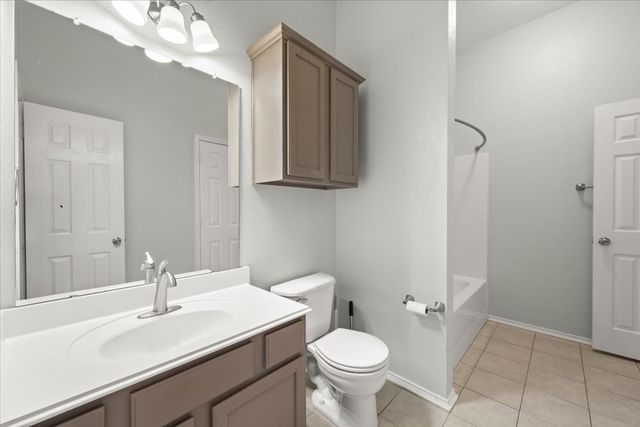 5920 Westgate Drive, Fort Worth, TX 76179