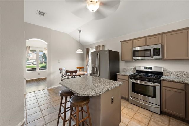5920 Westgate Drive, Fort Worth, TX 76179