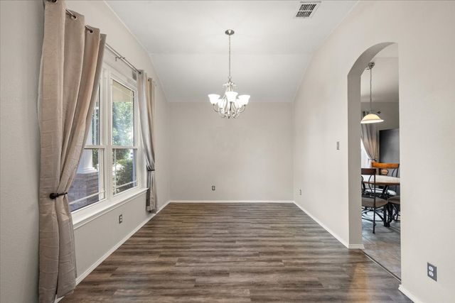 5920 Westgate Drive, Fort Worth, TX 76179