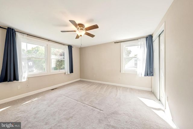 13204 PRESSMONT LN, Fairfax, VA 22033