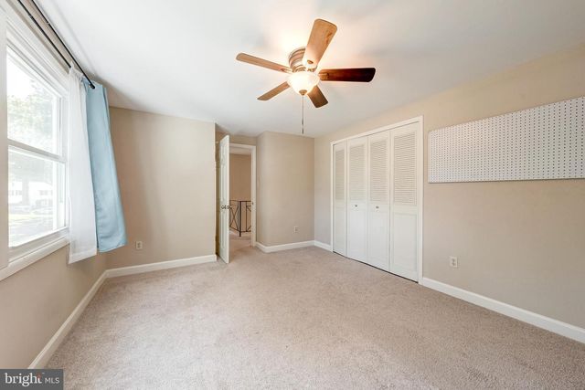 13204 PRESSMONT LN, Fairfax, VA 22033