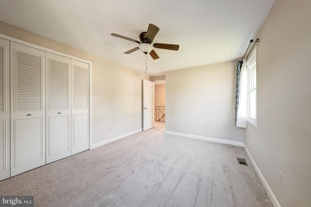 13204 PRESSMONT LN, Fairfax, VA 22033