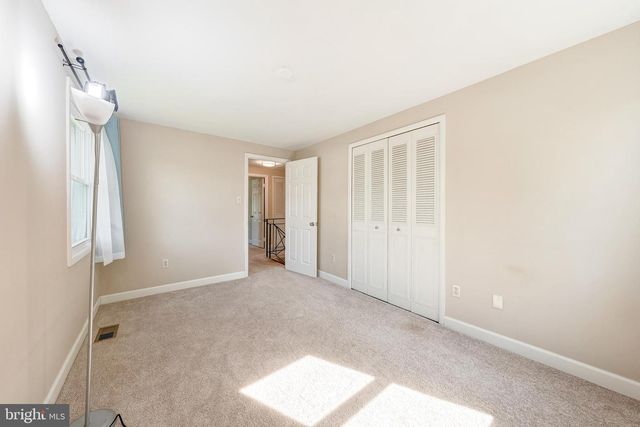 13204 PRESSMONT LN, Fairfax, VA 22033