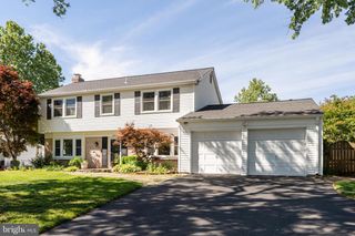 13204 PRESSMONT LN, Fairfax, VA 22033