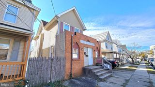 52 E HANCOCK ST #B, Riverside, NJ 08075