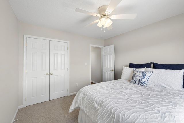 25 Livingston Farm Road, Fletcher, NC 28732