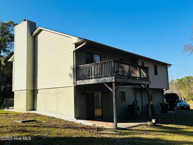 4015 Forest Lake Drive SW, Shallotte, NC 28470