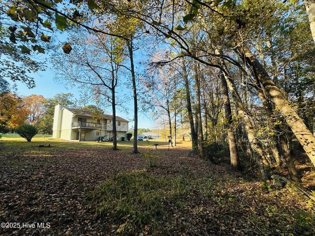 4015 Forest Lake Drive SW, Shallotte, NC 28470