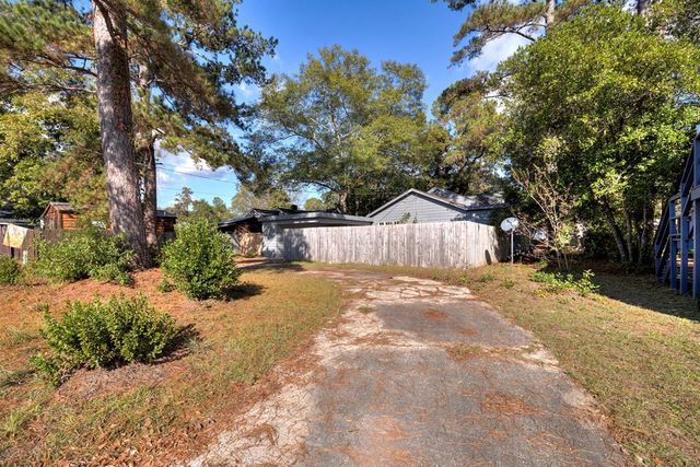 32 Parker Drive, Sumter, SC 29150